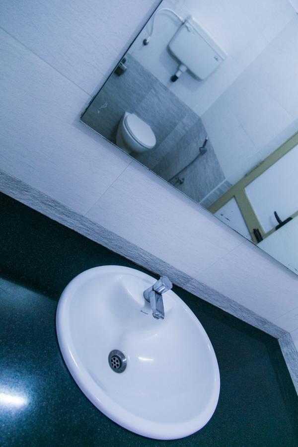 Hotel Victoriyah Tańdźawur Zewnętrze zdjęcie